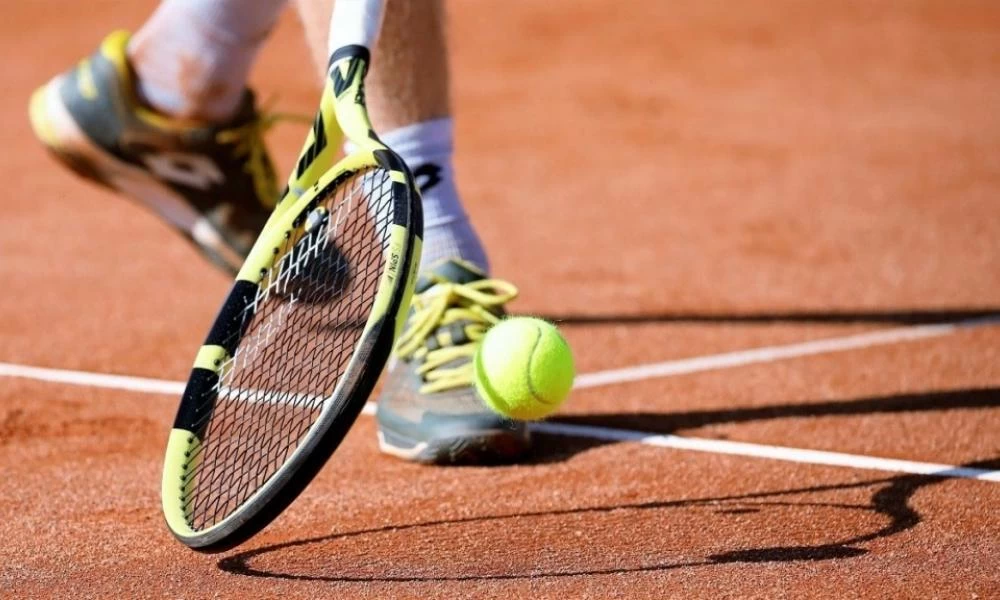 Στον ανακριτή ο προπονητής τένις για τον βιασμό ανήλικων μαθητριών του